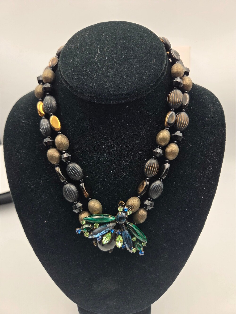 NEW vintage-style multi-strand statement necklace features dark.